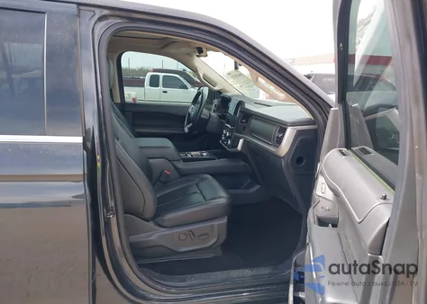 2022 Ford Expedition Xlt z USA, uszkodzony, nr VIN 1FMJU1HT0NEA45801